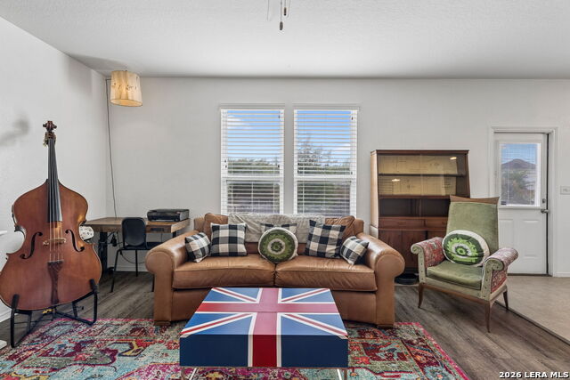 Image 11 of 47 For 27611 Lasso Bend