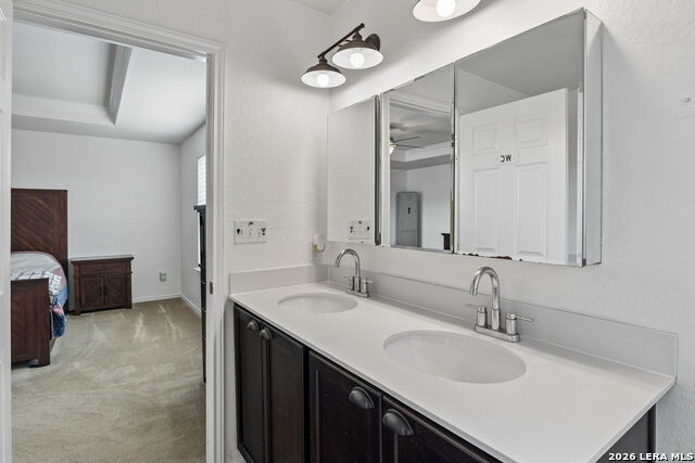 Image 18 of 47 For 27611 Lasso Bend