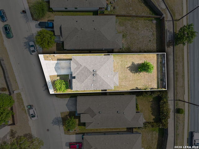 Image 35 of 47 For 27611 Lasso Bend