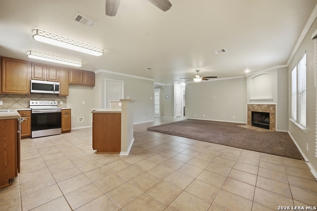 Image 12 of 37 For 418 Bright Chase