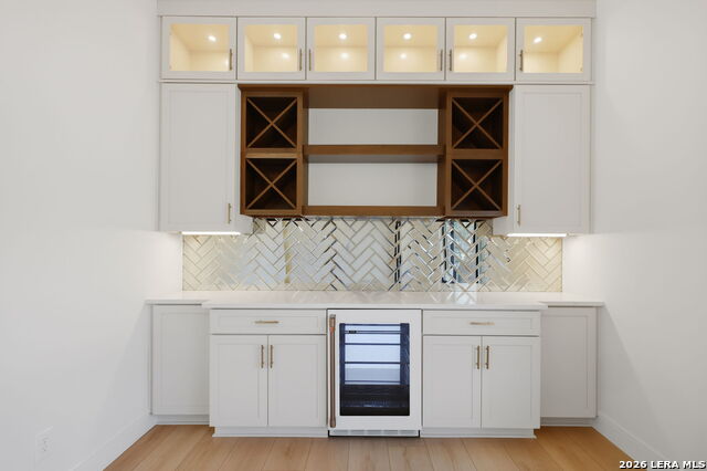 Image 11 of 50 For 118 Tiger Tail