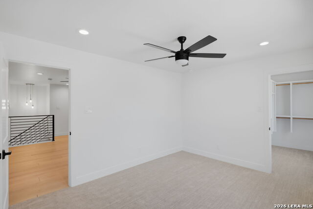 Image 31 of 50 For 118 Tiger Tail