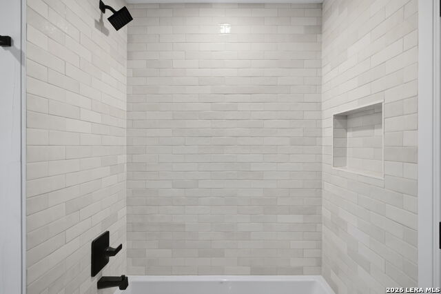 Image 38 of 50 For 118 Tiger Tail