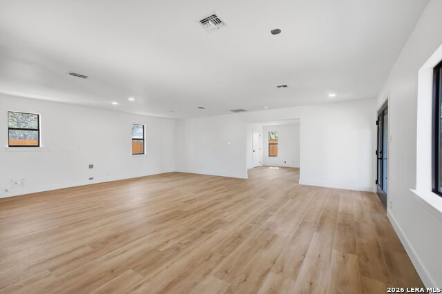 Image 43 of 50 For 118 Tiger Tail