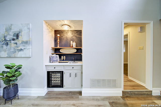 Image 14 of 35 For 815 Silver Spruce