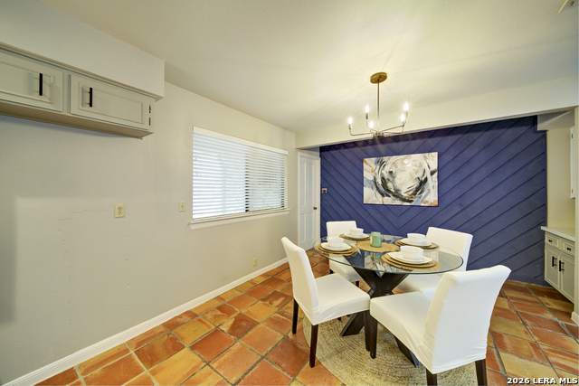 Image 16 of 35 For 815 Silver Spruce