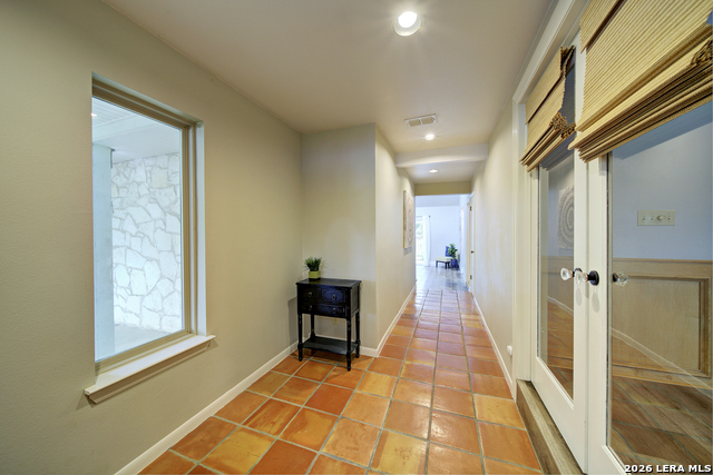 Image 5 of 35 For 815 Silver Spruce