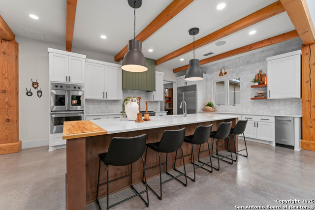 Listing photo id 14 for 1257 Adyson Ridge