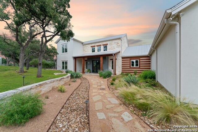 Listing photo id 0 for 1257 Adyson Ridge