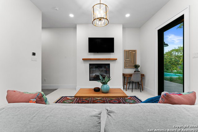 Listing photo id 42 for 1257 Adyson Ridge
