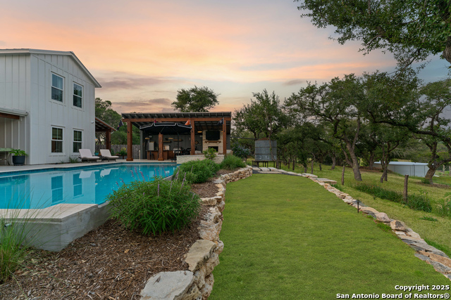 Listing photo id 60 for 1257 Adyson Ridge