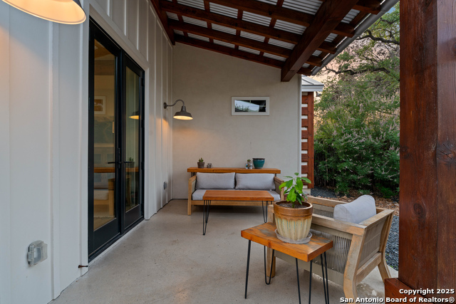 Listing photo id 65 for 1257 Adyson Ridge