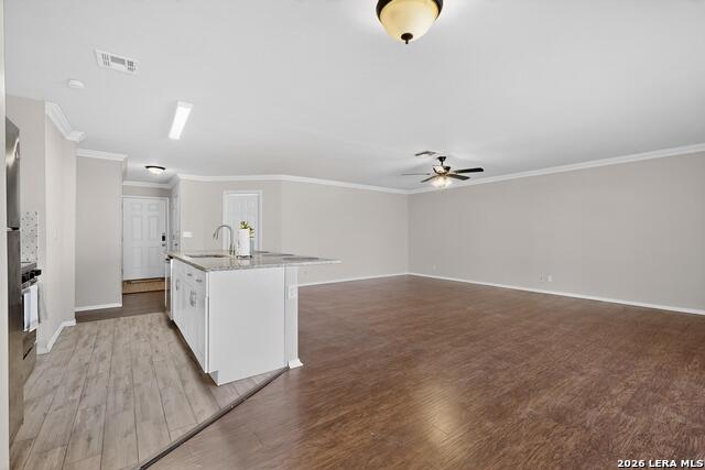 Image 11 of 37 For 7219 Spring Drops