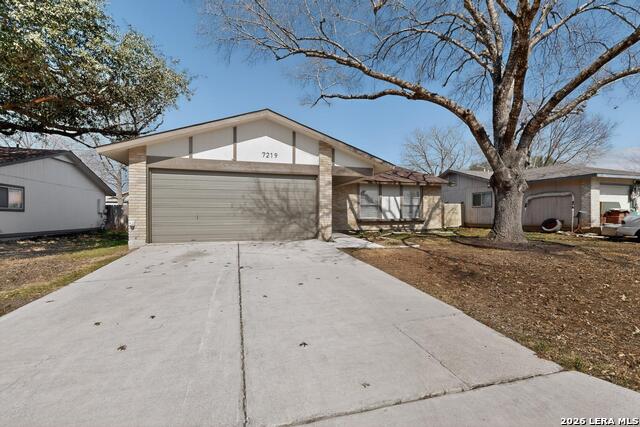 Image 6 of 37 For 7219 Spring Drops