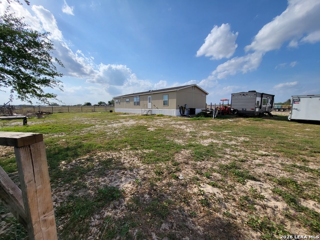 Listing photo id 11 for 25216 Campbellton Rd