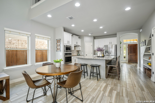 Image 13 of 43 For 1382 Shadow Rock