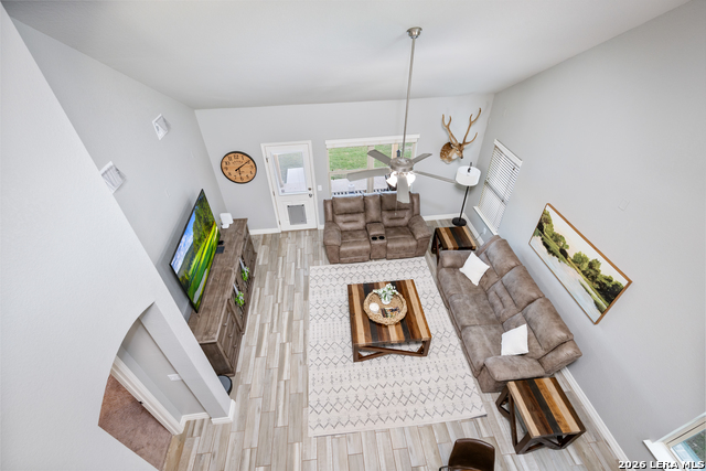 Image 27 of 43 For 1382 Shadow Rock