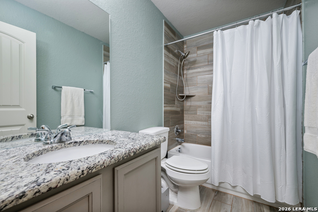 Image 32 of 43 For 1382 Shadow Rock