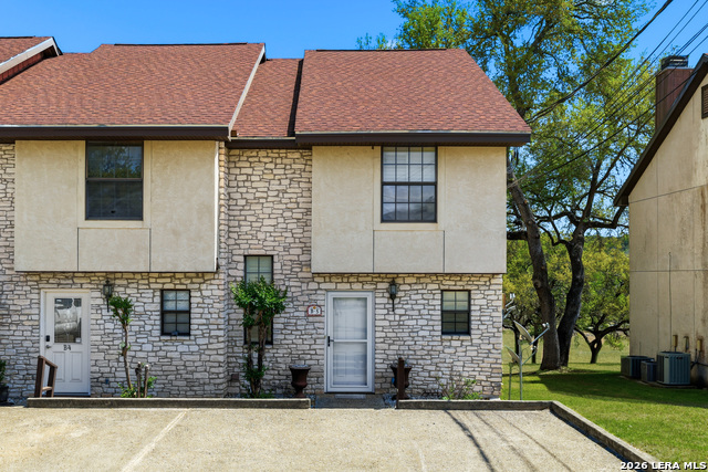 Details for 421 Watts  Unit B5, Canyon Lake, TX 78133