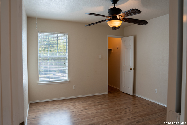 Image 17 of 22 For 6721 Spearwood