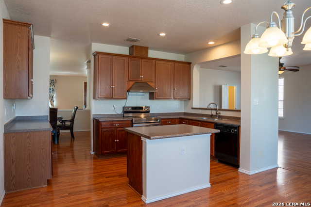 Image 8 of 22 For 6721 Spearwood