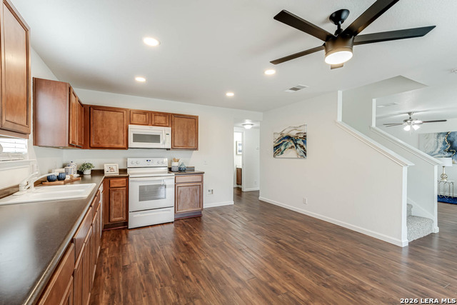 Image 7 of 31 For 3513 Tilden Trl