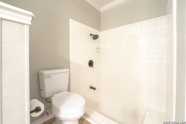 Image 9 of 12 For 16817 Brookwood