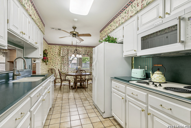 Image 12 of 30 For 3014 Manila  