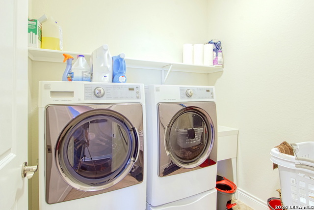 Image 30 of 33 For 13107 Easter Island