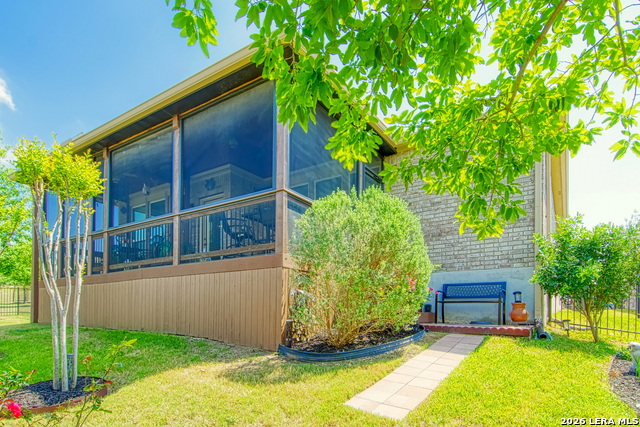 Image 31 of 33 For 13107 Easter Island