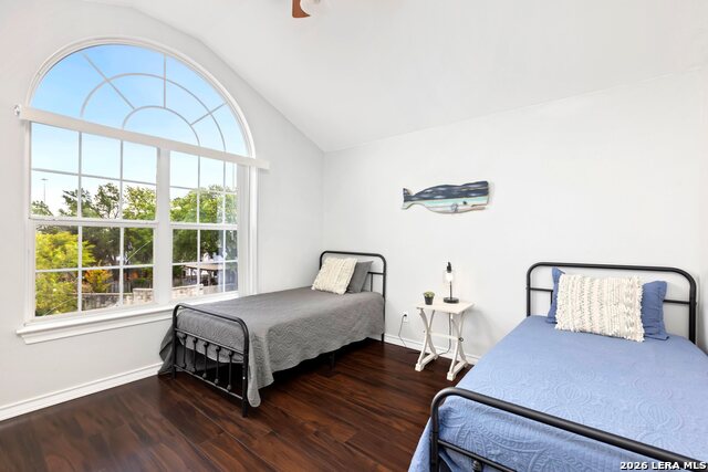 Image 17 of 46 For 9106 Thomas York