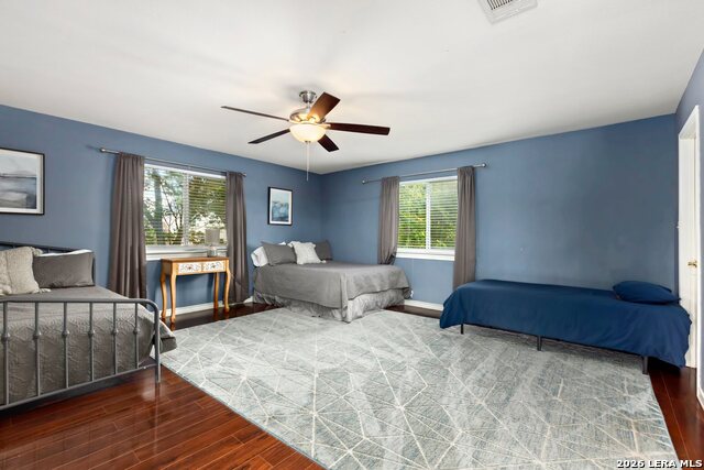 Image 24 of 46 For 9106 Thomas York