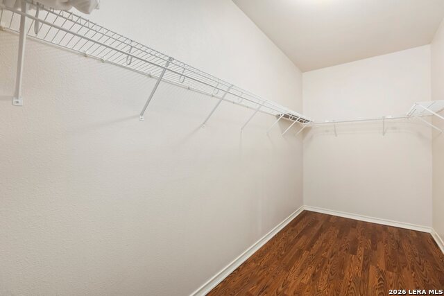 Image 31 of 46 For 9106 Thomas York