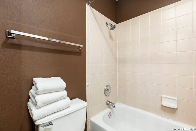 Image 36 of 46 For 9106 Thomas York