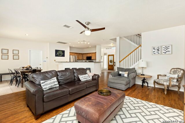 Image 5 of 46 For 9106 Thomas York