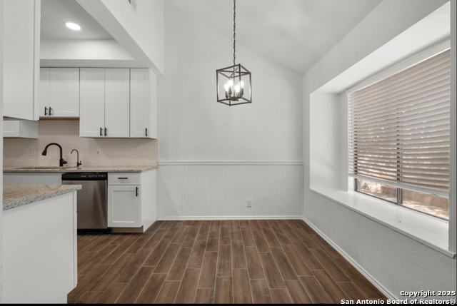 Image 14 of 17 For 7843 Misty Park