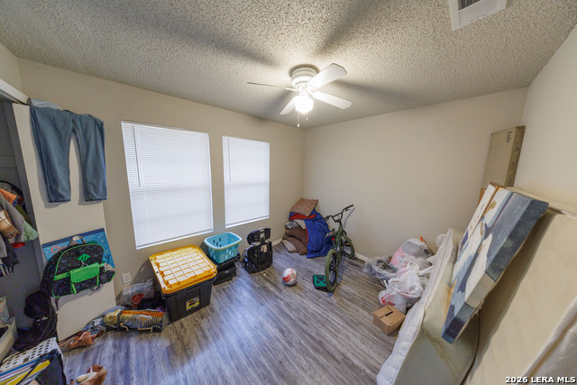 Image 5 of 21 For 1211 Churing