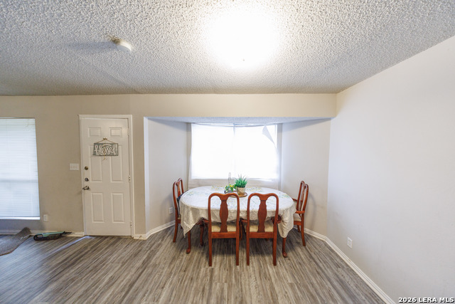 Image 6 of 21 For 1211 Churing