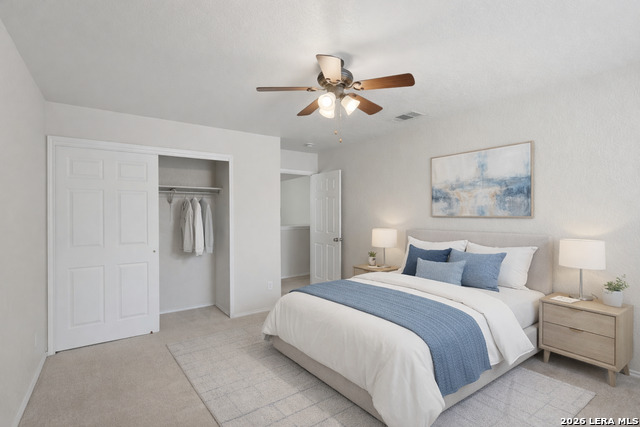 Image 31 of 39 For 11004 Forest Pass