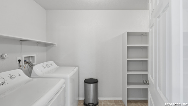 Image 34 of 39 For 11004 Forest Pass