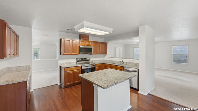 Image 9 of 39 For 11004 Forest Pass