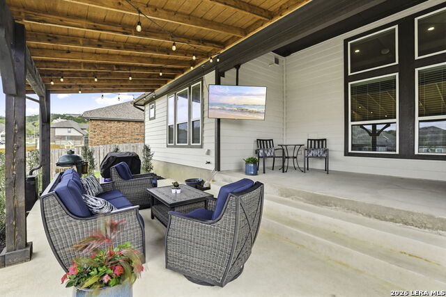 Image 22 of 25 For 361 Rhapsody