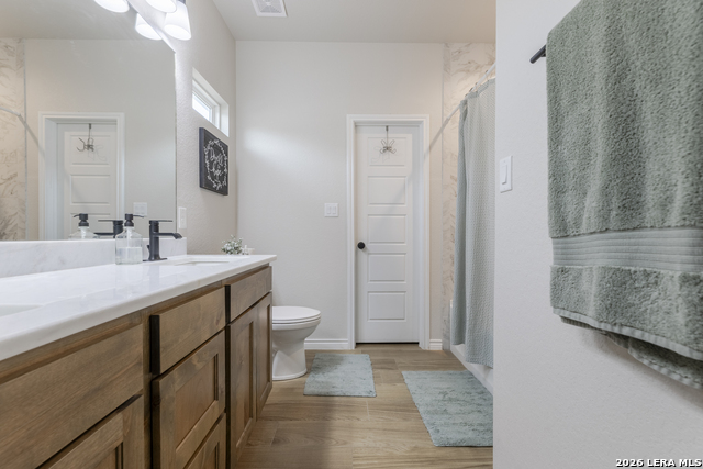 Image 20 of 31 For 777 Research