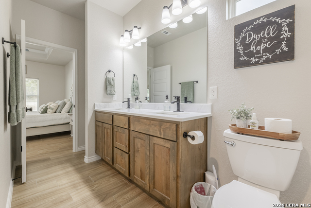 Image 21 of 31 For 777 Research