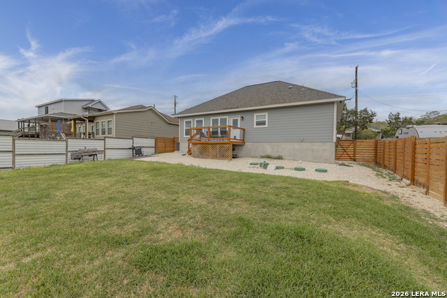 Image 27 of 31 For 777 Research