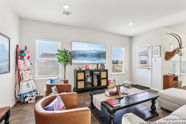 Image 11 of 42 For 116 Middle Green