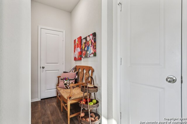 Image 19 of 42 For 116 Middle Green