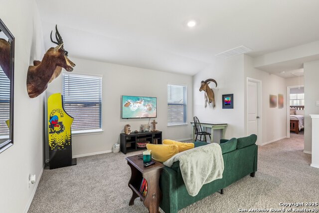 Image 22 of 42 For 116 Middle Green