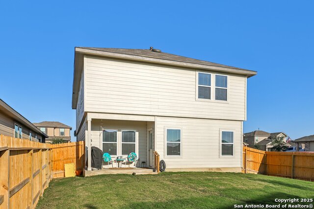 Image 40 of 42 For 116 Middle Green