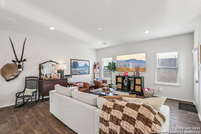 Image 9 of 42 For 116 Middle Green